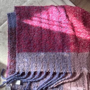 Maurices Pink and Purple Textured Scarf NWT